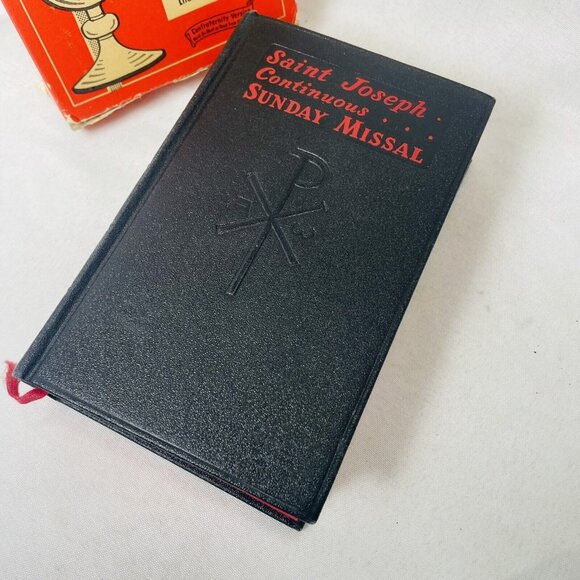 Saint Joseph Continuous SUNDAY MISSAL CONFRATERNITY  Catholic Book Vintage - Picture 1 of 16